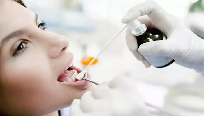 چه کسانی نباید از بی حسی تزریقی دندان استفاده کنند